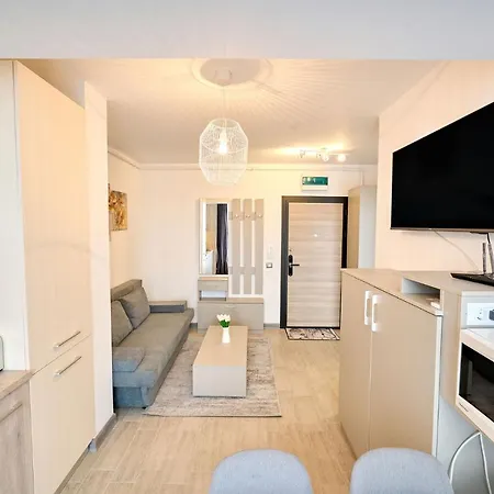 Royale Sundance 8 & Pool Nord * Mamaia