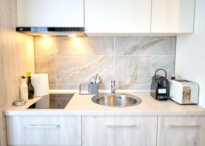 Royale Sundance 8 & Pool Nord * Mamaia