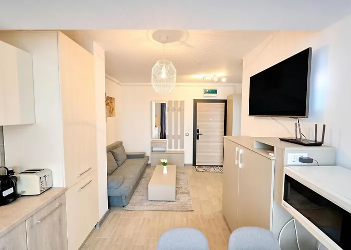 Royale Sundance 8 & Pool Nord * Mamaia