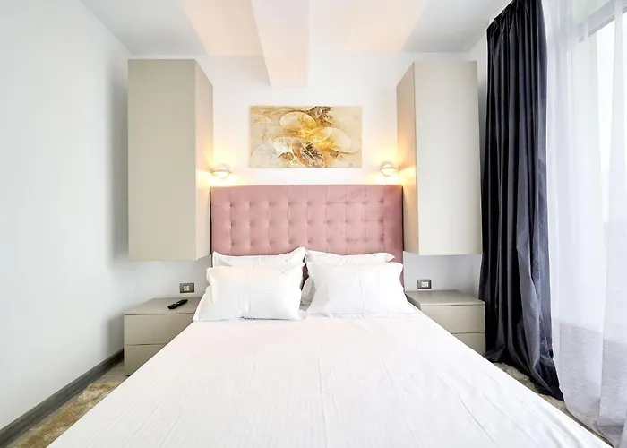 Royale Sundance 8 & Pool Nord Apartamento Mamaia