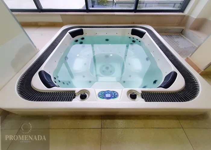 Apartamento Royale Sundance 8 & Pool Nord Mamaia