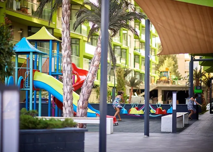 Apartamento Royale Sundance 8 & Pool Nord Mamaia